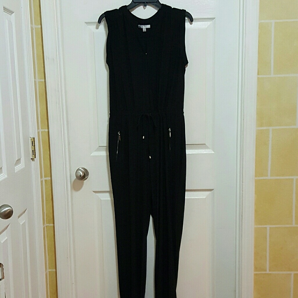 Black Harem jumper with silver zipper detail